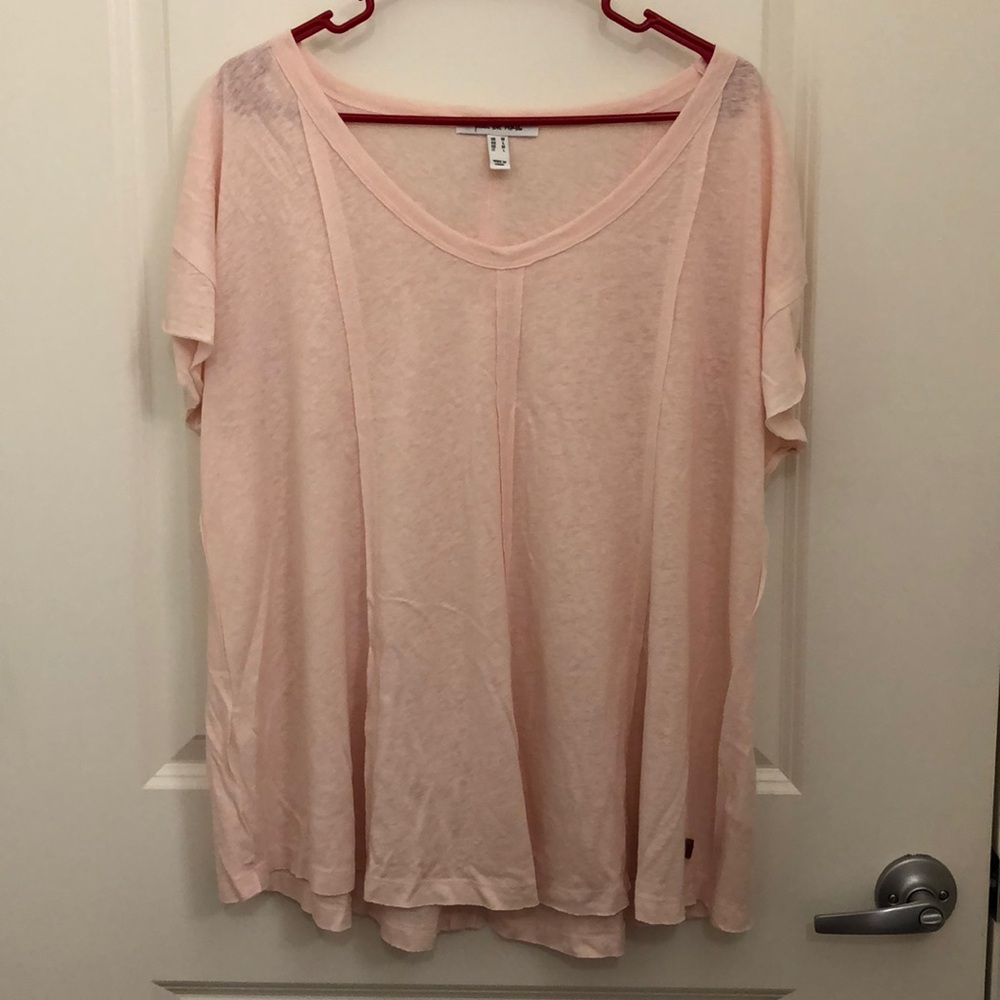 Peace Love World M/L Pink Top